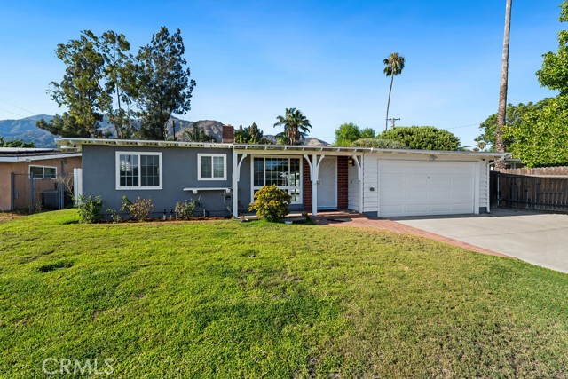 Property photo of 2953 Royal Oaks DR