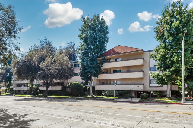 Property photo of 2386 E Del Mar BL