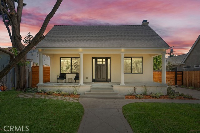 Property photo of 584 N Plymouth BL