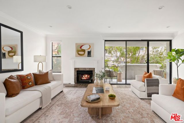 Property photo of 1630 S Bentley AV