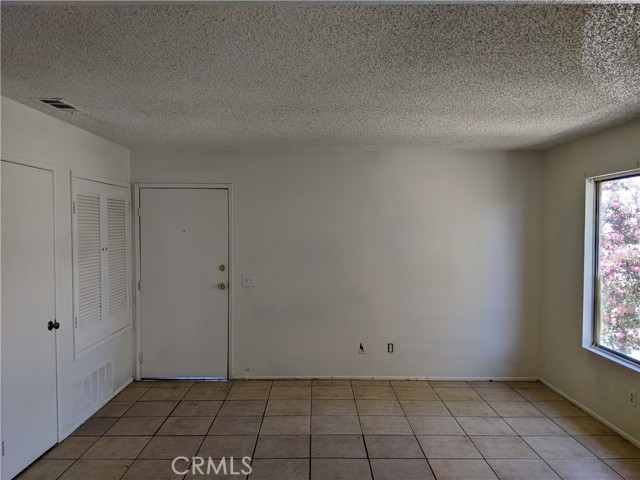 Property photo of 1025 N Tippecanoe AV