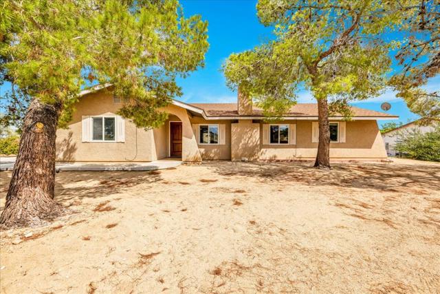 Property photo of 61815 Alta Loma DR