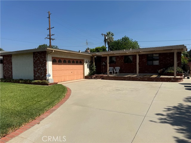 Property photo of 1070 N Prospero