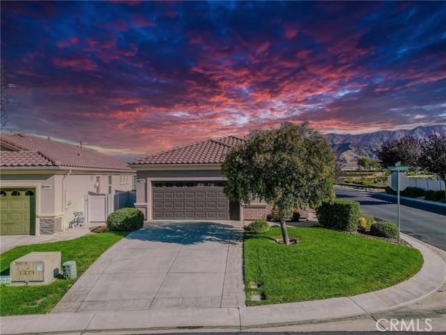 Property photo of 1168 Saguaro