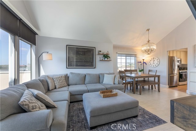 Property photo of 3845 Farquhar