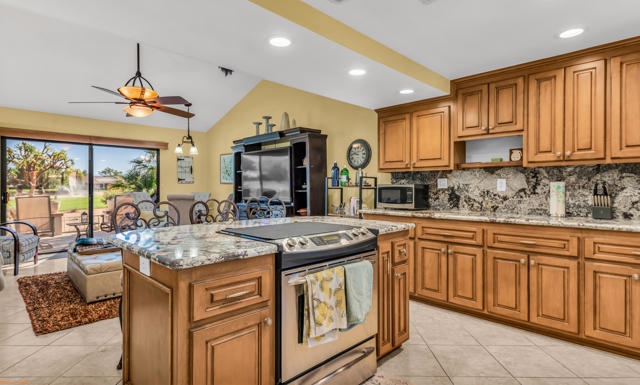 Property photo of 40632 E La Costa CR