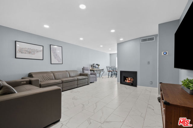 Property photo of 8024 Via Pompeii