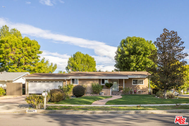 Photo of 8334 Capistrano Av
