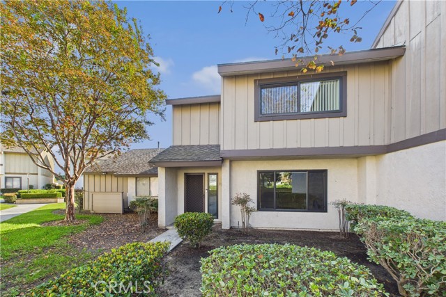 Property photo of 1331 W Cerritos