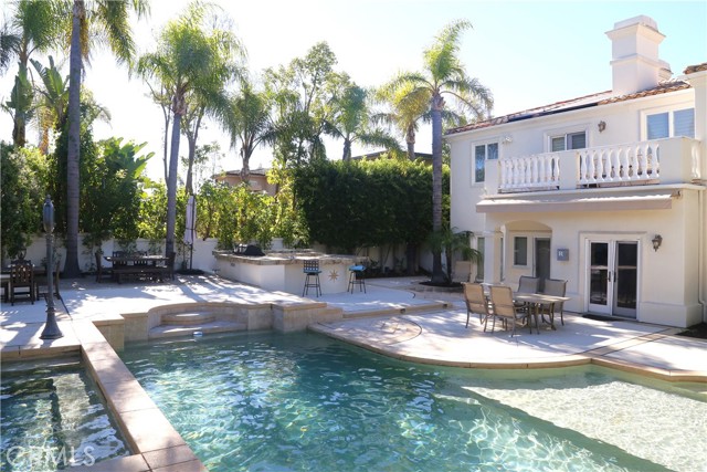 Photo of 10762 Center Dr