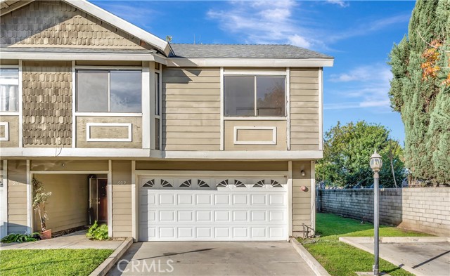 Property photo of 609 E Phillips