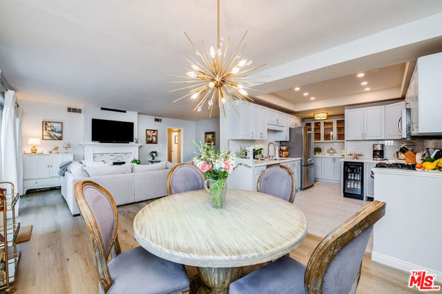 Property photo of 10707 Camarillo ST