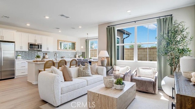 Property photo of 4541 S Patterson Paseo