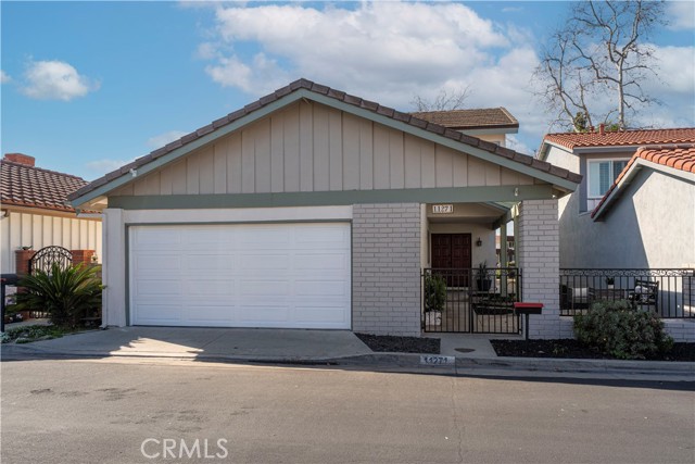 Property photo of 11271 Lowell CT