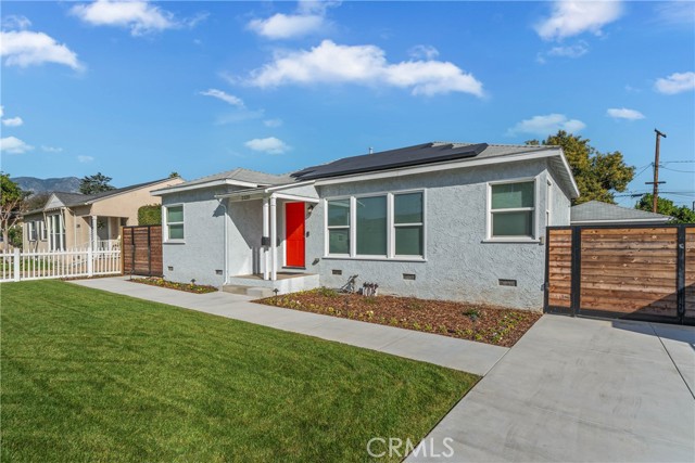 Photo of 2320 Rochelle Ave