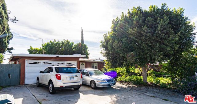 Property photo of 892 Vassar ST