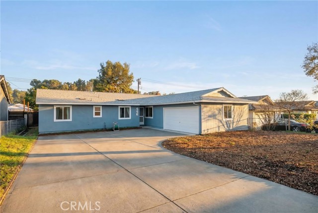 Property photo of 446 E Grove