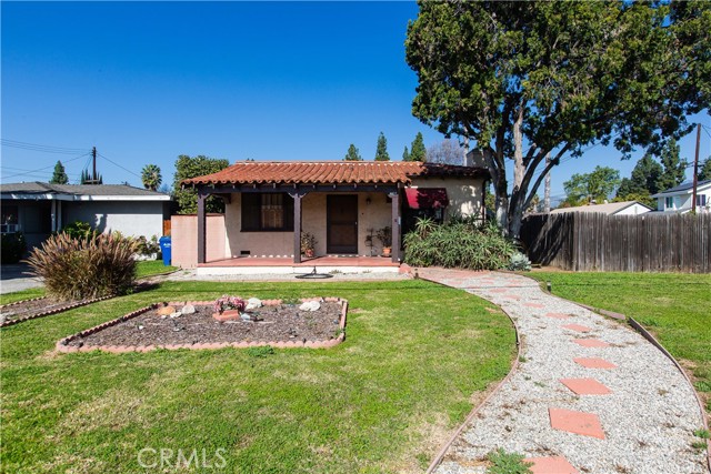 Property photo of 9855 La Rosa Drive