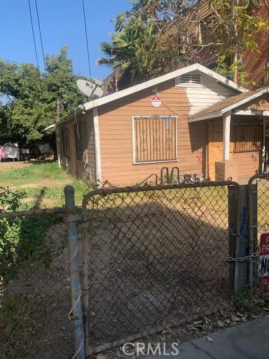 Property photo of 1701 E 61st ST