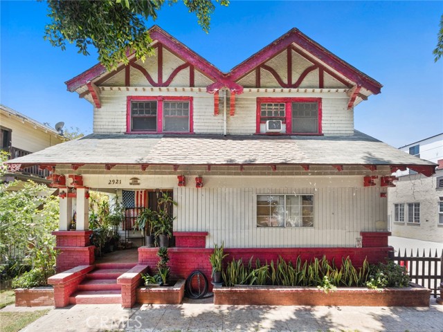 Property photo of 2921 Kenwood AV
