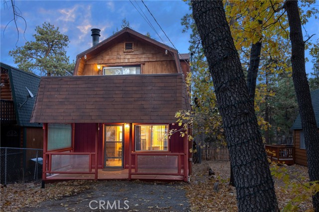 Property photo of 351 Pine LN