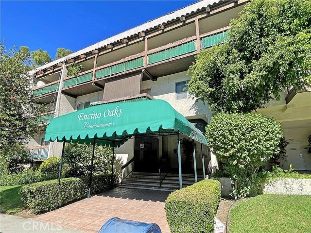 Property photo of 5460 White Oak AV