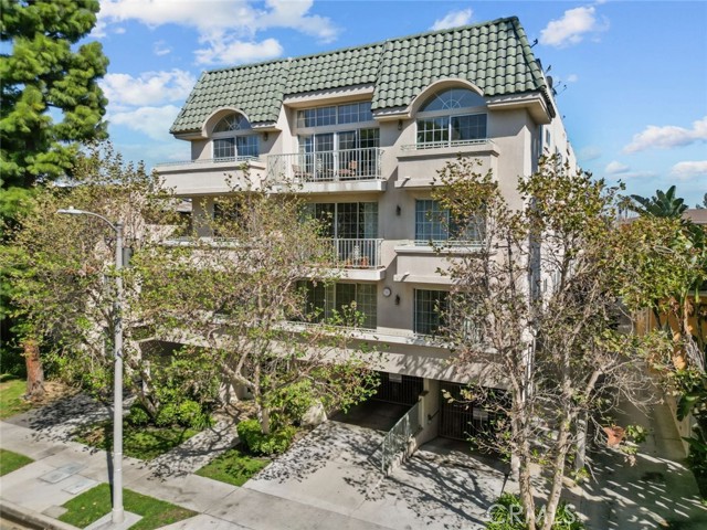 Property photo of 4348 Mammoth AV