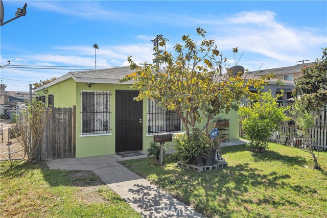 Property photo of 10208 S San Pedro ST