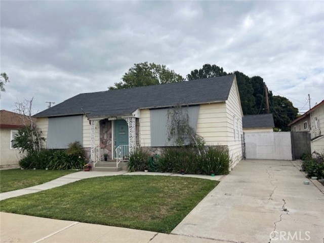 Property photo of 2218 Ximeno Avenue