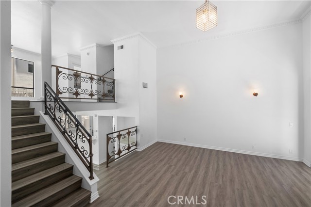 Property photo of 11954 Mayfield AV