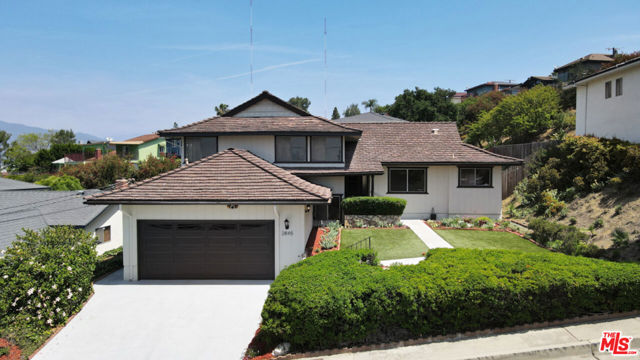 Property photo of 2845 Lawndale DR