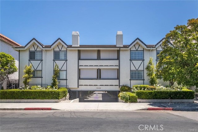 Property photo of 5230 Zelzah AV