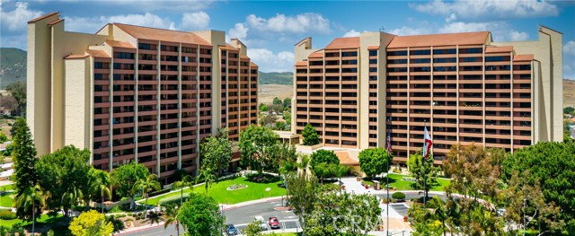 Property photo of 24055 W Paseo Del Lago