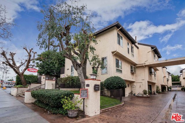 Property photo of 5245 Coldwater Canyon AV