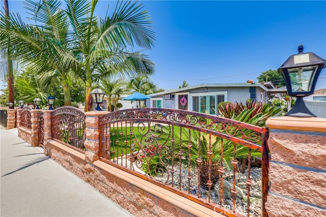 Property photo of 12121 Hermosura ST