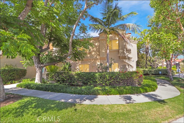 Property photo of 25486 Claveles CT