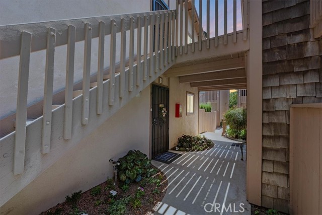 Property photo of 1052 Cabrillo Park DR