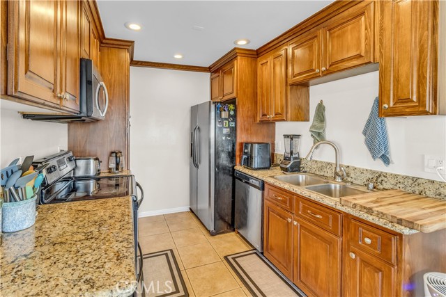 Property photo of 212 S Kraemer BL