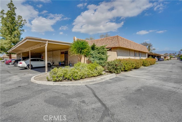 Property photo of 612 S Santa Fe ST