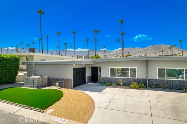 Property photo of 46125 Burroweed Ln.