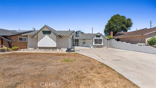Property photo of 1513 W Cerritos AV
