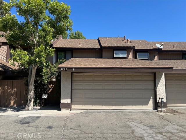 Photo of 24843 Apple St