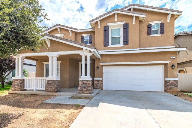 Property photo of 995 Whimbrel WY