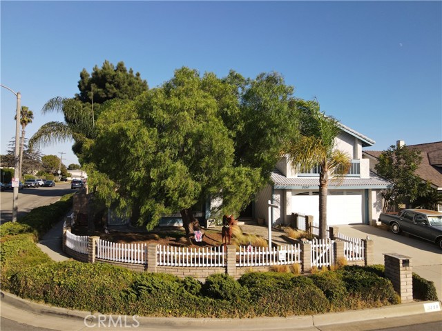Property photo of 2250 Santa Fe AV