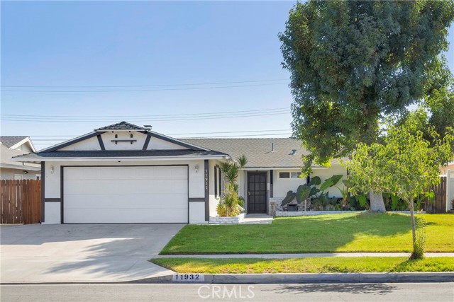 Property photo of 11932 Tigrina AV