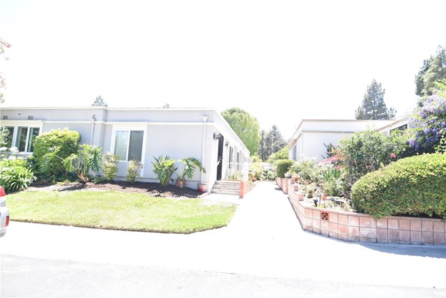Property photo of 495 Calle Cadiz