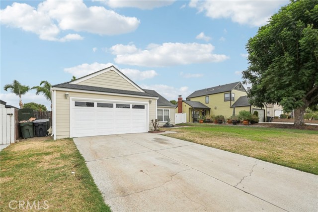 Property photo of 1901 Pepper Tree DR