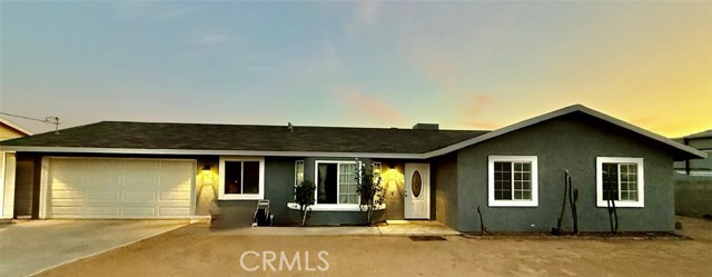 Property photo of 18063 Catalpa Street.