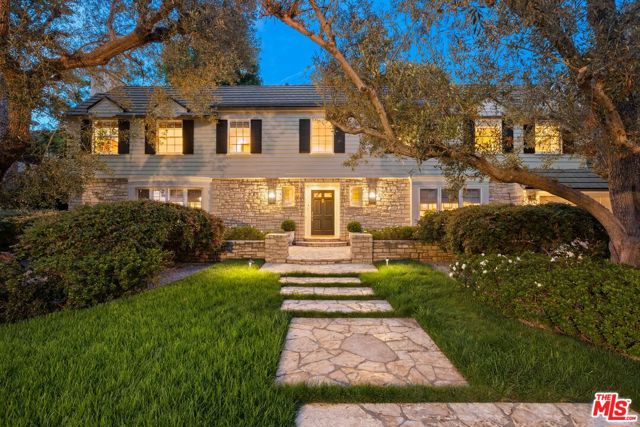 Property photo of 10339 Glenbarr AV