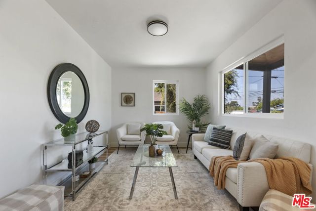 Property photo of 1450 Ricardo ST